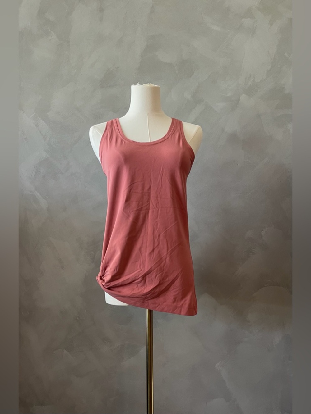 Lululemon Size:10 Woman Racerback Tank - Dusty Rose